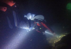 cave-dive