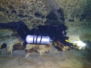 cave-dive